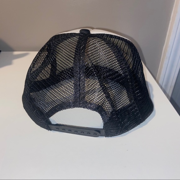 Call of Duty Black Ops trucker hat snapback white black. - Picture 3 of 4